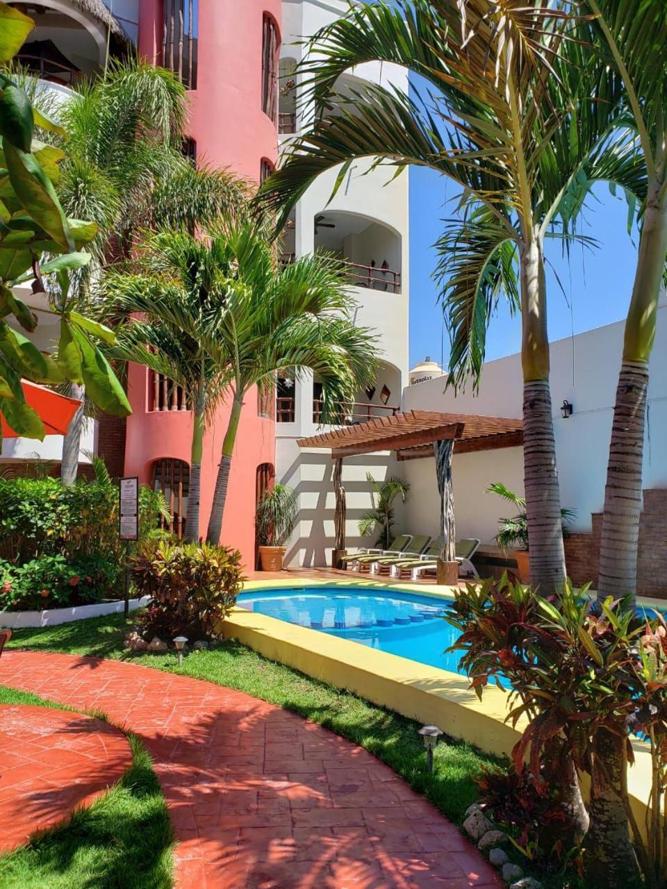 Hotel Y Suites Los Encantos Sayulita Eksteriør billede